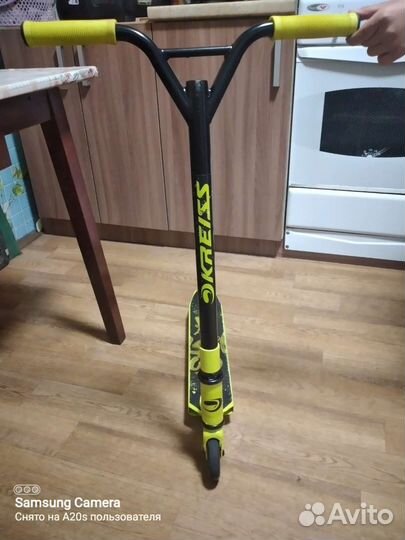 Трюковой самокат