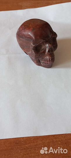 Череп натуральный камень