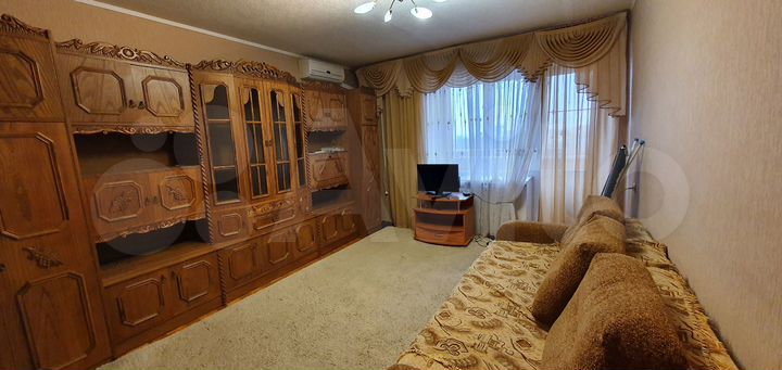 1-к. квартира, 38 м², 8/9 эт.