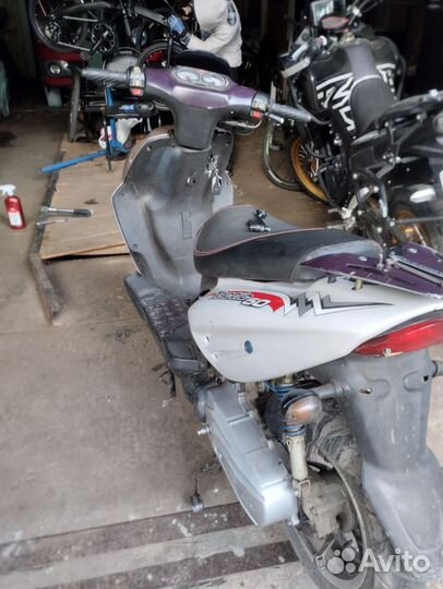 Скутер stels Tactic 50