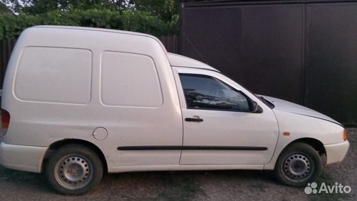 Volkswagen Caddy 1.4 МТ, 2002, 100 000 км