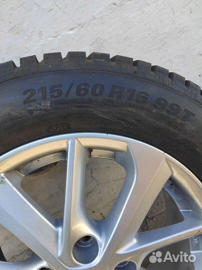 R16 Kumho 975 205/65, PCD 5x118 DIA 56.1