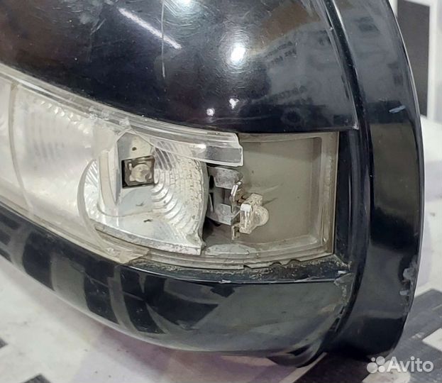 Зеркало левое Mercedes W251