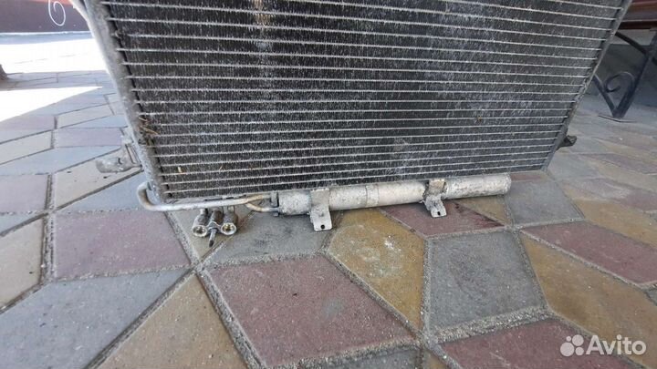 Радиатор кондиционера на mercedes w211