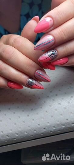 Наращивания ногтей