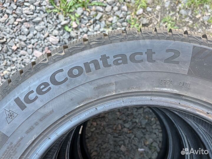 Continental IceContact 2 215/65 R17 103T