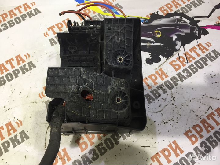 Фольксваген Пассат Блок предохранителей