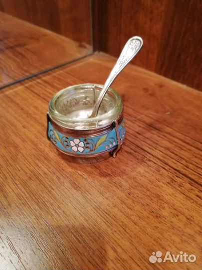 Горчичница мельхиор