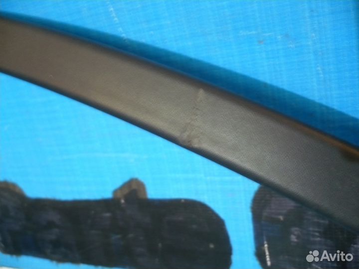 Nissan Terrano Молдинг крыла б/у.оригинал