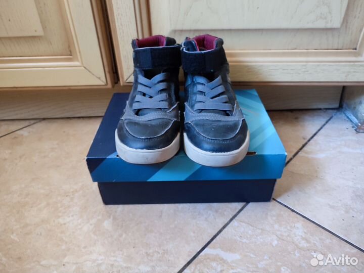 Детские ботинки Geox,кроссовки Star Wars