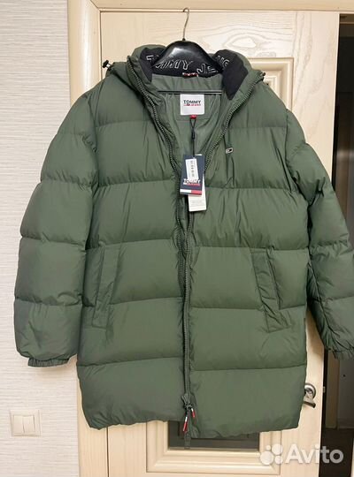 Пуховик Tommy Hilfiger M-L новый