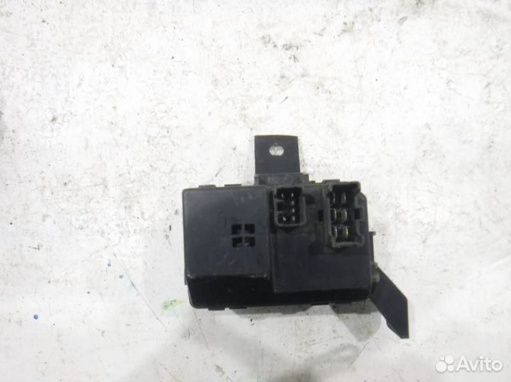 Блок предохранителей