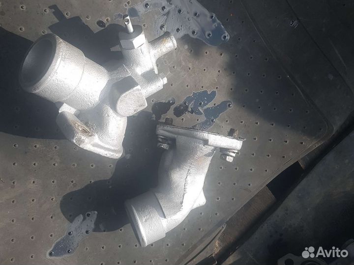 Патрубок теплообменника маз