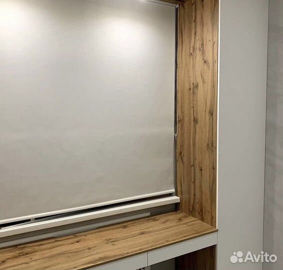 Рабочая зона у окна