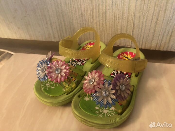 Босоножки для девочки