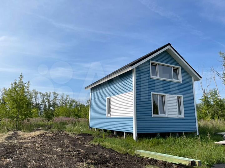 Дом 108 м² на участке 6,5 сот.