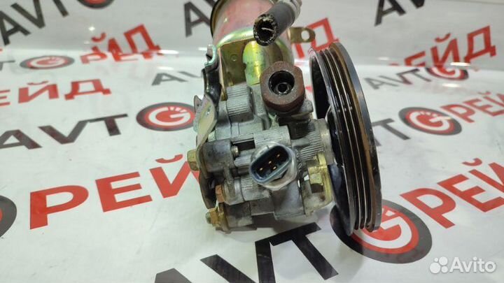 Насос гидроусилителя Toyota Funcargo NCP21 1NZ-FE