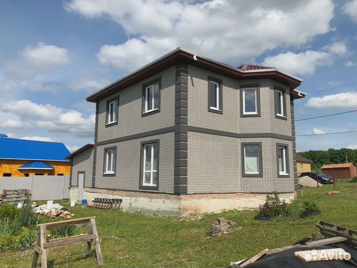 Гибкий кирпич на сетке