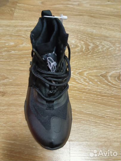 Кроссовкии nike Air Huarache Gripp