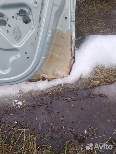 Дверь передняя правая