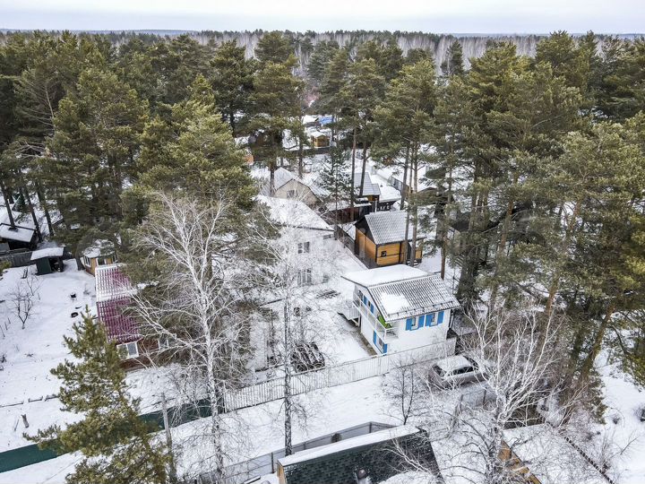 Дача 100 м² на участке 5 сот.