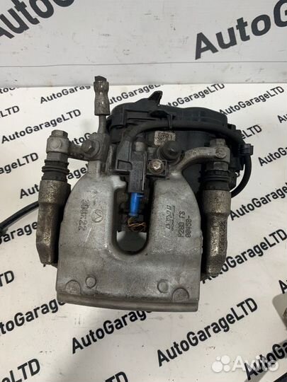 Суппорт задний правый Mercedes-Benz E-Class W213