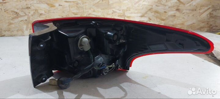 Фонарь задний левый Mitsubishi Outlander 2015