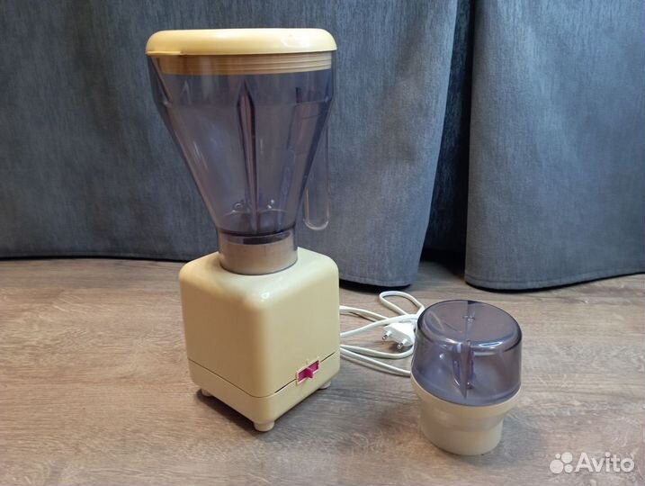 Миксер и кофемолка СССР Армавир 1980е годы