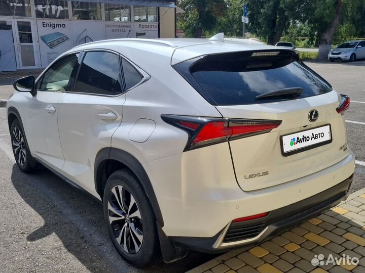 Lexus NX 2.0 CVT, 2019, 140 000 км