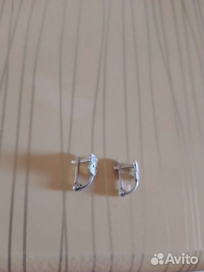 Серебряные сережки