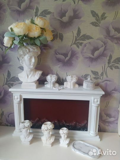 Ваза статуэтка кашпо Голова Давида, лицо девушки