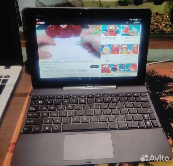 Планшет трансформер Asus