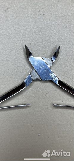 Маникюрные кусачки Zinger