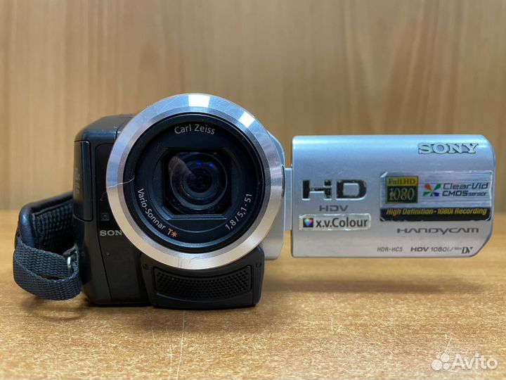 Видеокамера Sony HDR-HC5E