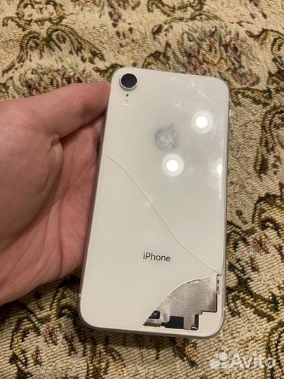 iPhone Xr, 128 ГБ