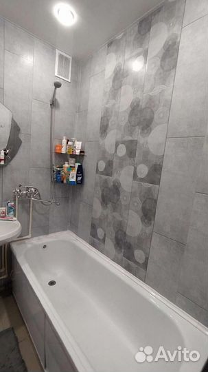 Ремонт ванной плиткой и пластиком пвх