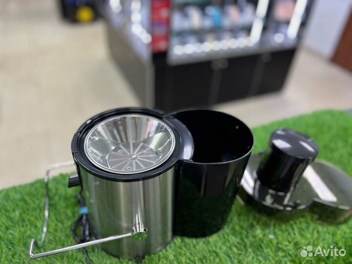 Центробежная соковыжималка Kelli KL-5090 (пр130)