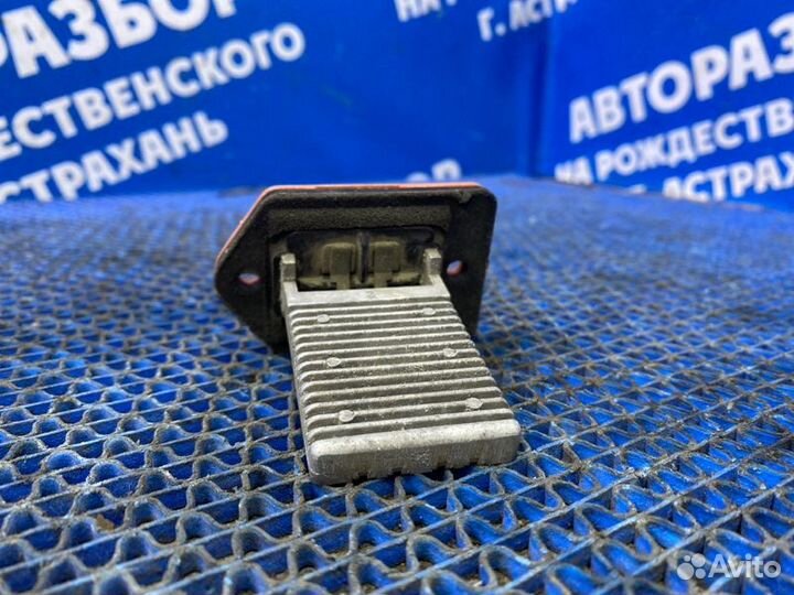 Резистор печки Chevrolet Lacetti седан F16D3 2008