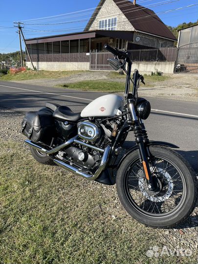 Harley Davidson sportster 883