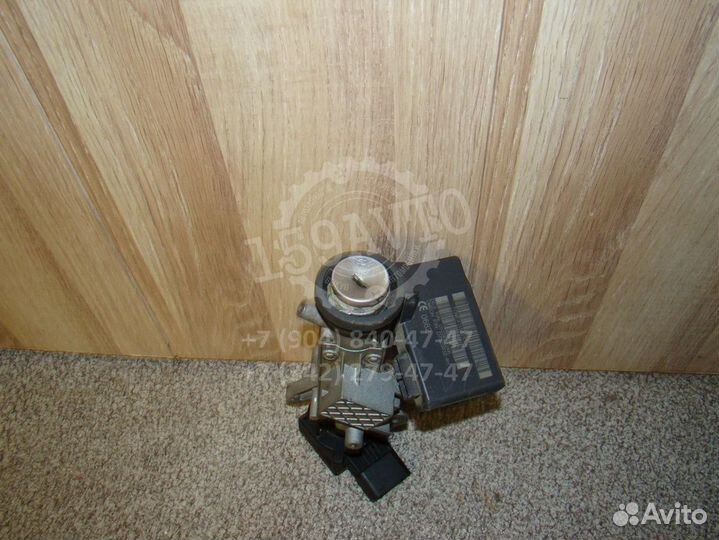 Замок зажигания Dodge Caliber