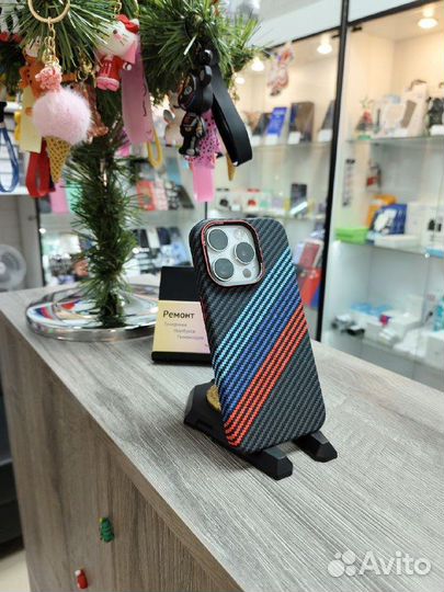 Чехол на iPhone 12/12Pro/12ProMax карбон c MagSafe