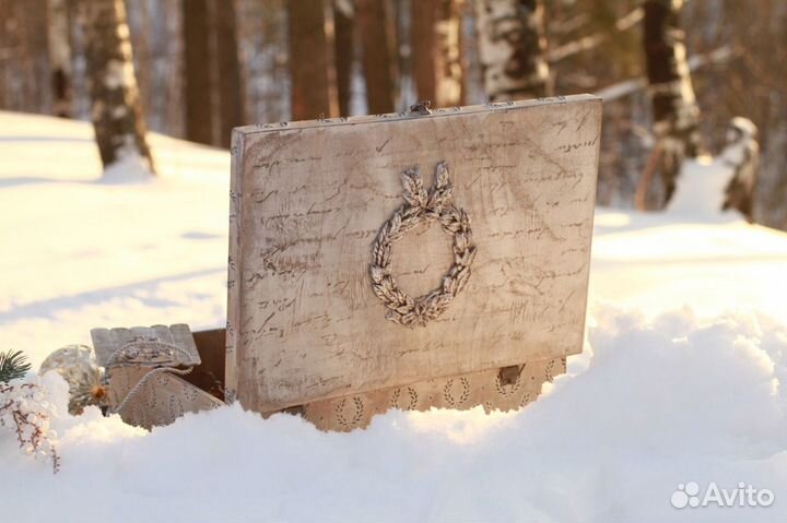 Шкатулка «Война и мир»