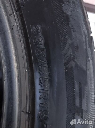 Bridgestone 613V 235/55 R19