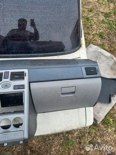 Панель приборов приора