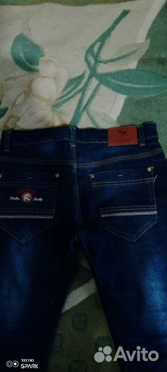 Джинсы мужские