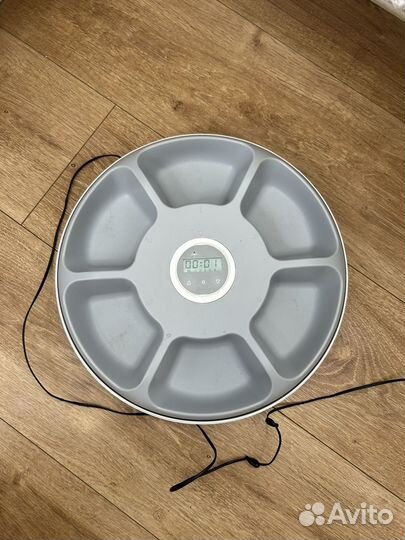 Автоматическая кормушка для кошек