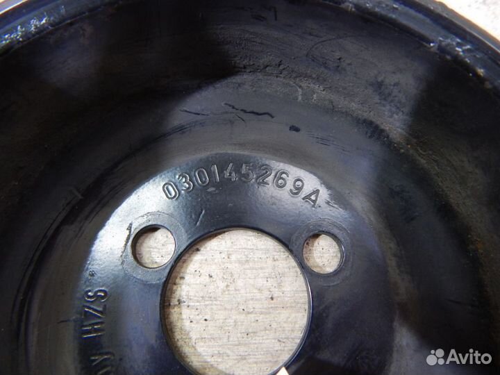 Шкив насоса гидроусилителя Volkswagen Golf 4