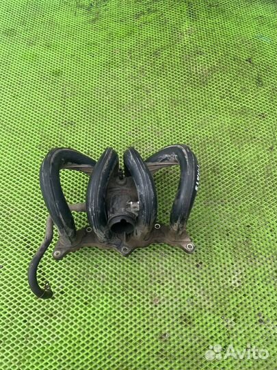 Коллектор впускной 1sz тойота платц