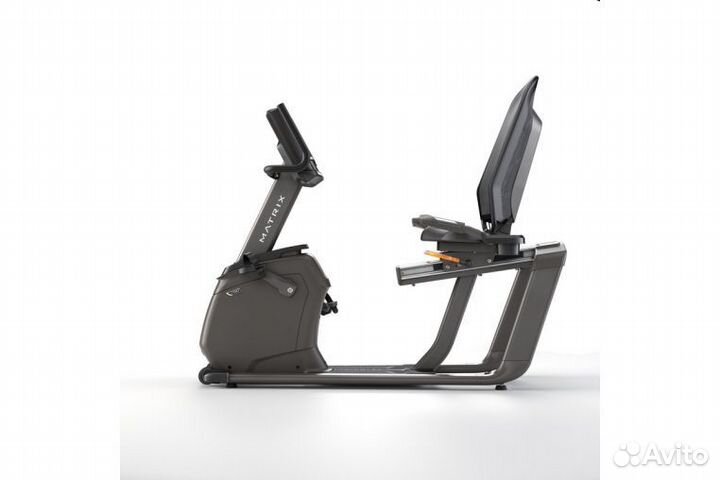 Горизонтальный велоэргометр Matrix R50XIR, черный