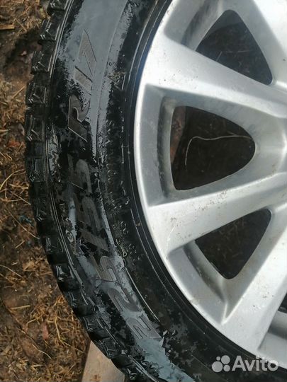 Комплект зимних колес r17